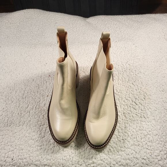 Nordstrom Shoes - Nordstrom Miah Water Resistant Chelsea Lug Boot Ivory Birch Womens size 8